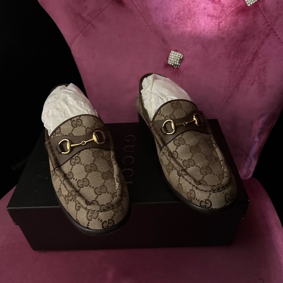 Gucci monogram loafers - Picture 1 of 4